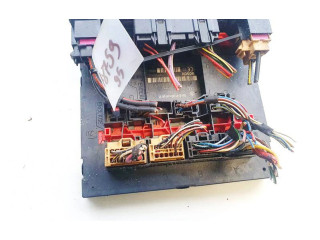 Блок комфорта 3c0937049e, f005v00526 Volkswagen Caddy