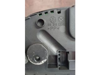 Přístrojová deska Volkswagen Bora 2002 88311301