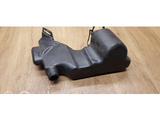 Бачок оконной жидкости    