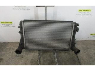 Интеркулер  1K0121345N   Volkswagen Touran I 