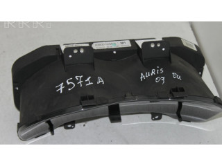 Přístrojová deska Toyota Auris 150 2007 8380002M12