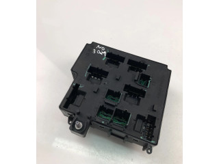 Блок предохранителей 31473771 Volvo XC90