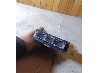 Блок управления дверью 8922330020   Lexus GS 300 400 430