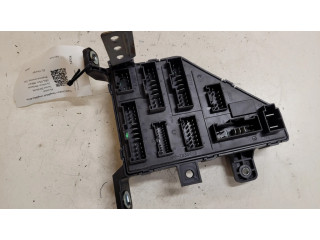 Pojistková skříňka 911102E001, 04477D Hyundai Tucson JM 2004