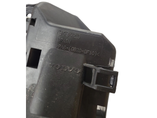 Блок предохранителей  9494210   Volvo XC90    