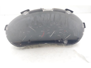 Přístrojová deska Peugeot 206+ 9648836380