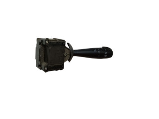 Ручка стеклоочистителей    Dacia Lodgy