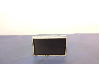 Радио/ проигрыватель CD/DVD / навигация