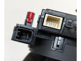 Přístrojová deska Toyota RAV 4 (XA50) 2022 89245K0010, 4226075S001