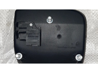 Замок задней крышки (наружный)