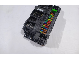 Блок комфорта HU5T-15604-GAJ   Lincoln Continental