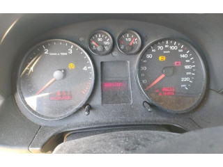 Панель приборов 8Z0920900X Audi A2