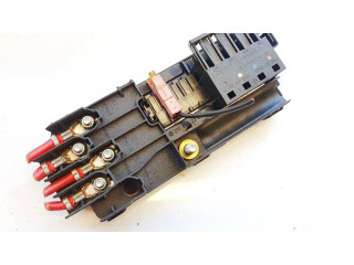 Блок предохранителей  2115452301, 0-1394841-1   Mercedes-Benz E W211    