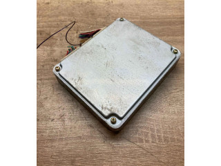 Блок управления двигателем Блок управления 2758005772, RF4P18881C   Mazda Premacy