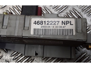 Блок предохранителей 406626, 4681222746535725   Fiat Doblo