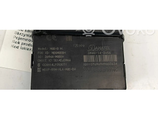 Antenos valdymo blokas       Volkswagen PASSAT B8