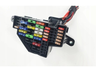 Блок предохранителей Skoda Octavia Mk2 (1Z)