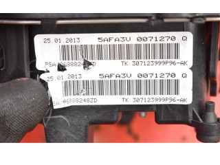 Подушка безопасности водителя 96888248ZD, 96888248ZD Citroen DS4