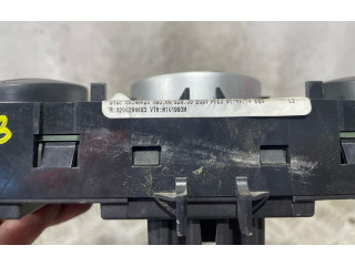 Блок управления климат-контролем 8200296683   Renault Clio III