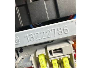 Pojistková skříňka 13222786 Opel Zafira C 2016