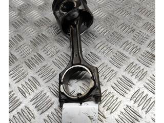  Поршень  31339777, 31401216  Volvo V60  