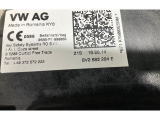 Подушка безопасности пассажира 8V0880204E Skoda Octavia Mk3 (5E)