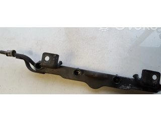 Топливная рампа    Mazda 3 I 1.6 