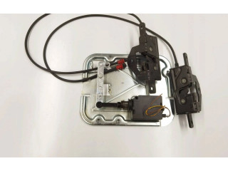 Замок багажника 8408964, 8408963 BMW X5 E53 1999 - 2006 года