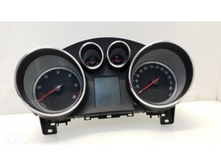 Přístrojová deska Opel Zafira C 2012 13374901, 600775881