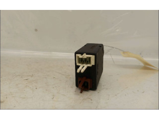 Zpětné zrcátko Peugeot 106 2003 661503, 661503