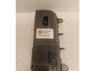 Блок управления климат-контролем 31346787   Volvo XC90