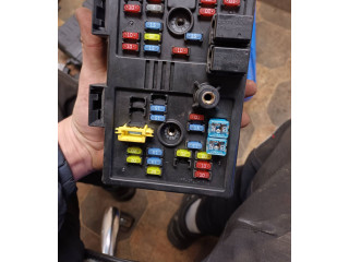 Pojistková skříňka 95903657, 3657U Chevrolet Captiva 2007