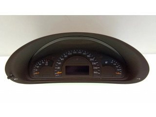 Přístrojová deska Mercedes-Benz C W203 2002 87001411