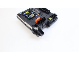 Блок предохранителей  8688264, 8688264   Volvo V70    