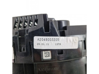 Přístrojová deska Mercedes-Benz GLK (X204) 2011 a2049002205