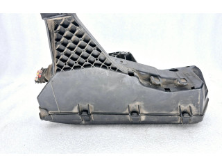 Блок предохранителей  9494210   Volvo V70    