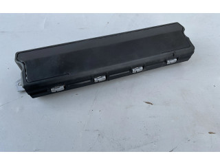 Подушка безопасности для колен 84081261, 84000618   Chevrolet Camaro