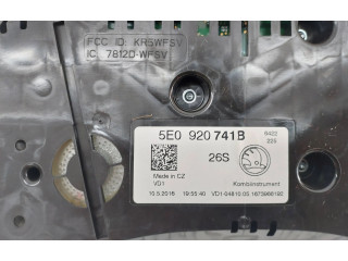 Панель приборов 5E0920741B Skoda Octavia Mk3 (5E)