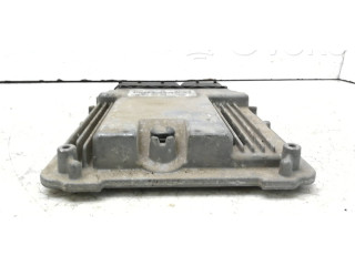 Řídící jednotka 03G906016DM, 1039S06225 Volkswagen Caddy 2006