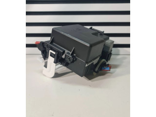 Блок предохранителей 31384034, 0339536 Volvo XC90