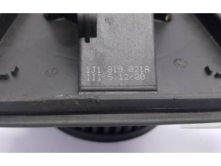 Вентилятор печки 1J1819021 Audi A3 S3 8L