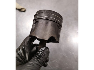 Píst Toyota Verso-S