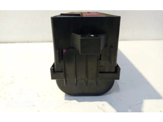   Pojistková skříňka    Seat Ibiza IV (6J,6P) 2010