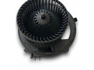 Вентилятор печки 5Q1819021E Volkswagen Golf VIII