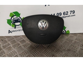 Подушка безопасности водителя 1C0880201M   Volkswagen New Beetle