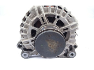 Генератор 03L903023F Skoda Yeti (5L)