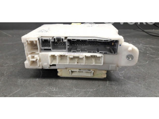 Pojistková skříňka 82730-53022 Lexus 220D-250-350 2002