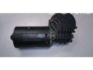 Моторчик дворников     Volvo 440