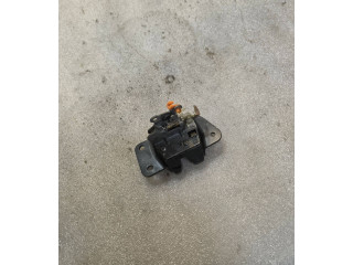 Замок багажника Mitsubishi Galant 1997 - 2003 года