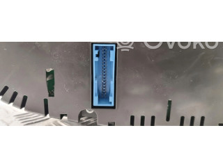 Панель приборов 8U0920990E Audi Q3 8U